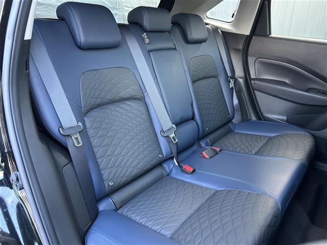 ノート オーテック　Ｅブレーキ　純正９型ナビ　全方位カメラ　スマートルームミラー　フルセグＴＶ　ＬＥＤヘッドライト　ＢＳＩ　ＢＳＷ　ＲＣＴＡ　寒冷地仕様　オーテック専用ＡＷ／シート　ＥＴＣ　シートヒーター　コーナーセンサ（26枚目）