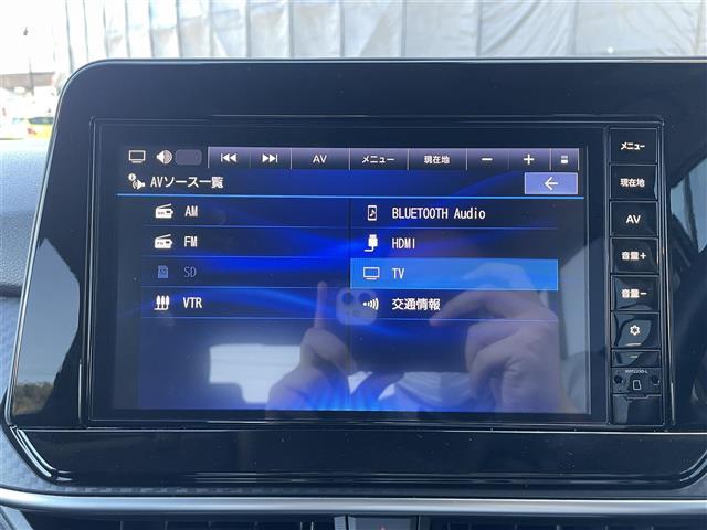 ノート Ｘ　エマージェンシーブレーキ　純正９型ナビ　バックカメラ　フルセグＴＶ　ＥＴＣ　前後ソナー　ＬＥＤヘッドライト　オートライト　電動パーキングスイッチ　社外ドラレコ　プッシュスタート　スペアキー×１（5枚目）