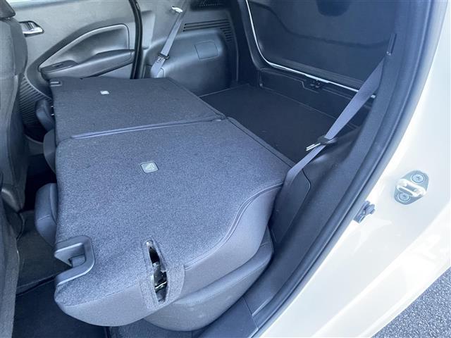 ノート Ｘ　エマージェンシーブレーキ　純正９型ナビ　バックカメラ　フルセグＴＶ　ＥＴＣ　前後ソナー　ＬＥＤヘッドライト　オートライト　電動パーキングスイッチ　社外ドラレコ　プッシュスタート　スペアキー×１（27枚目）