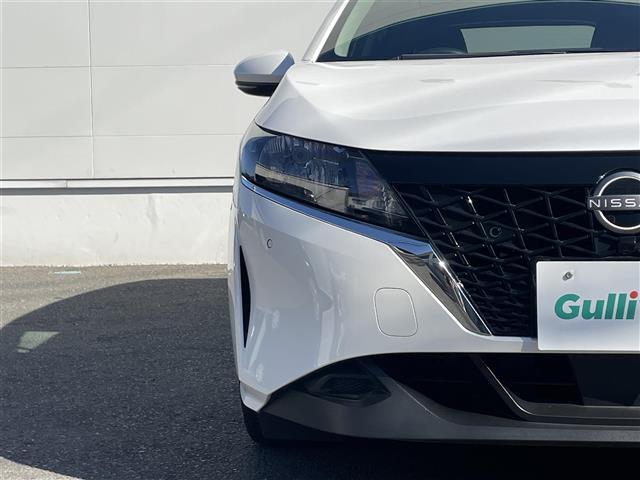 ノート Ｘ　エマージェンシーブレーキ　純正９型ナビ　バックカメラ　フルセグＴＶ　ＥＴＣ　前後ソナー　ＬＥＤヘッドライト　オートライト　電動パーキングスイッチ　社外ドラレコ　プッシュスタート　スペアキー×１（31枚目）