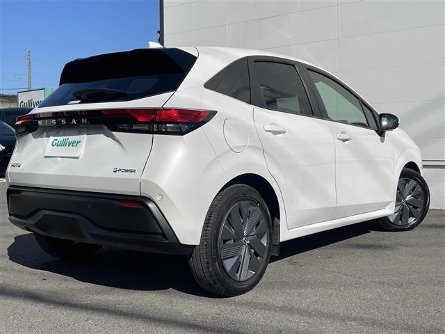 ノート Ｘ　エマージェンシーブレーキ　純正９型ナビ　バックカメラ　フルセグＴＶ　ＥＴＣ　前後ソナー　ＬＥＤヘッドライト　オートライト　電動パーキングスイッチ　社外ドラレコ　プッシュスタート　スペアキー×１（37枚目）