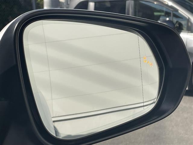 ＮＸ ＮＸ３００ｈ　バージョンＬ　レクサスセーフティシステム　クリアランスソナー　純正ナビ　全方位カメラ　ＢＳＭ　赤革シート　ベンチレーション　全席シートヒーター　パワーシート　ＥＴＣ２．０　純正１８インチＡＷ　ＬＥＤヘッドライト（40枚目）