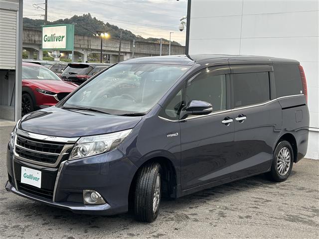 エスクァイア ハイブリッドＸｉ　トヨタセーフティセンスＣ　純正ナビ　純正後席モニター　純正ドラレコ　シートヒーター　純正１５インチＡＷ　両側パワースライドドア　ＬＥＤヘッドライト　プッシュスタート　スマートスペアキー　ＥＴＣ（32枚目）