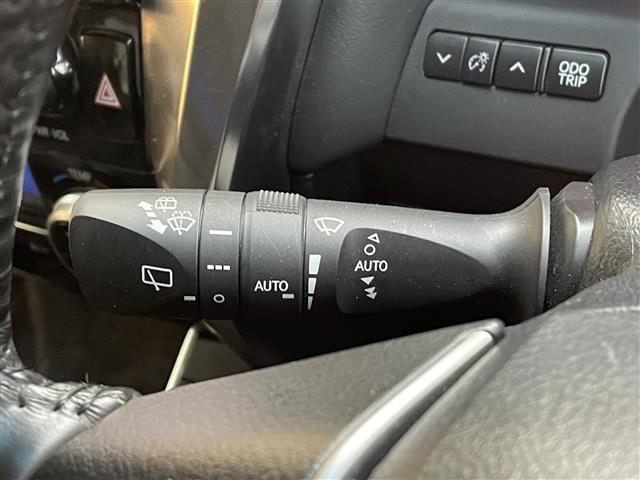 アルファード 2.5S Cパッケージ モデリスタエアロ(F/S/R)純正ナビ 純正後席モニター デジタルインナーミラー 三眼LEDヘッドライト 純正18インチAW 全天周ドラレコ ETC シートヒーター ベンチレーション オットマン(11枚目)