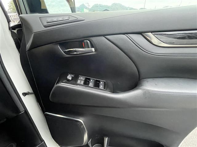 アルファード 2.5S Cパッケージ モデリスタエアロ(F/S/R)純正ナビ 純正後席モニター デジタルインナーミラー 三眼LEDヘッドライト 純正18インチAW 全天周ドラレコ ETC シートヒーター ベンチレーション オットマン(17枚目)