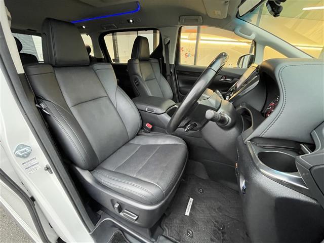 アルファード 2.5S Cパッケージ モデリスタエアロ(F/S/R)純正ナビ 純正後席モニター デジタルインナーミラー 三眼LEDヘッドライト 純正18インチAW 全天周ドラレコ ETC シートヒーター ベンチレーション オットマン(25枚目)