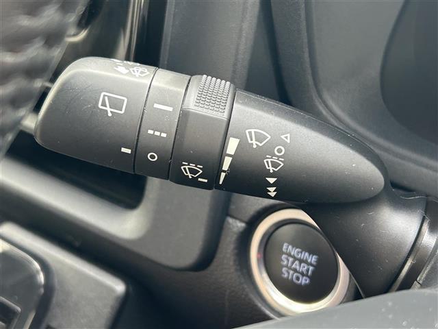 シエンタ Z 純正ディスプレイオーディオナビ 全方位カメラ 純正12型後席モニター 両側パワースライドドア 純正15インチAW LEDヘッドライト トヨタセーフティセンス クリアランスソナー BSM TVキャンセラ(12枚目)