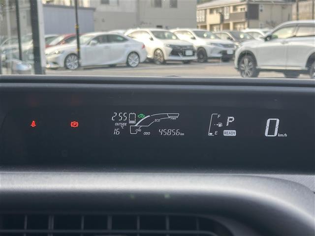 アクア Gブラックソフトレザーセレクション プリクラッシュセーフティ 純正ナビ バックカメラ シートヒーター TV クルーズコントロール 純正15インチAW オートマチックハイビーム ETC プッシュスタート スペアキー(12枚目)