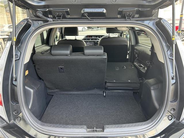 アクア Gブラックソフトレザーセレクション プリクラッシュセーフティ 純正ナビ バックカメラ シートヒーター TV クルーズコントロール 純正15インチAW オートマチックハイビーム ETC プッシュスタート スペアキー(29枚目)