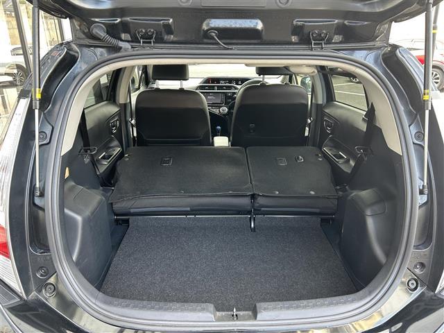 アクア Gブラックソフトレザーセレクション プリクラッシュセーフティ 純正ナビ バックカメラ シートヒーター TV クルーズコントロール 純正15インチAW オートマチックハイビーム ETC プッシュスタート スペアキー(30枚目)