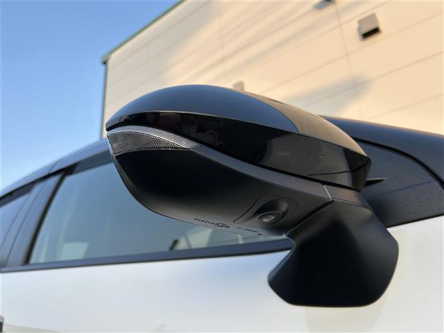 ヤリスクロス ハイブリッドZ フルモデリスタエアロ パワーバックドア 純正ディスプレイオーディオ ナビキット トヨタセーフティセンス パノラミックビューモニター BSM クリアランスソナー オートホールド シートヒーター ETC(40枚目)