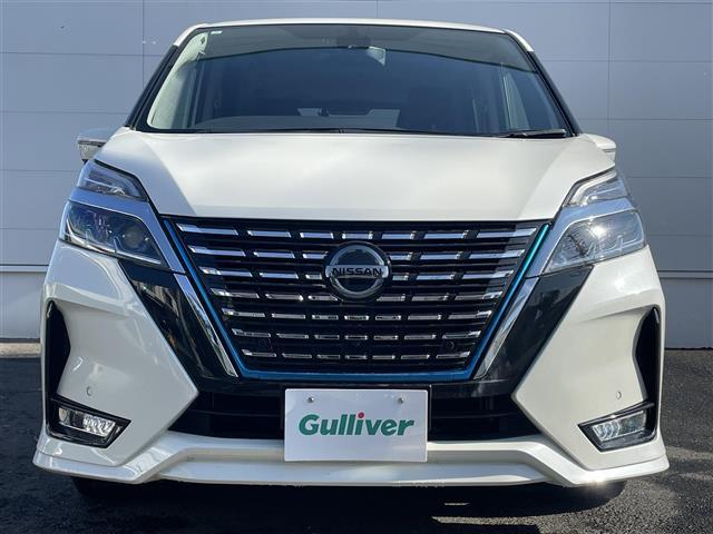 セレナ e-パワー ハイウェイスターV プロパイロット エマージェンシーブレーキ ブラインドスポットモニター 純正10インチナビ アラウンドビューモニター 両側パワースライドドア 前後コーナーセンサー ステアリングヒーター シートヒーター(34枚目)