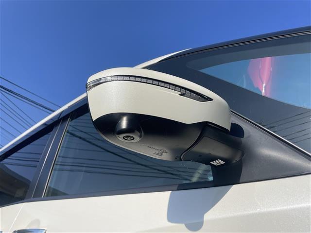 セレナ e-パワー ハイウェイスターV プロパイロット エマージェンシーブレーキ ブラインドスポットモニター 純正10インチナビ アラウンドビューモニター 両側パワースライドドア 前後コーナーセンサー ステアリングヒーター シートヒーター(39枚目)