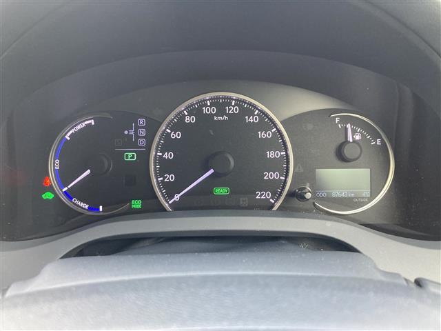 CT200h バージョンL 純正SDナビ・CD/DVD/ブルーレイ/Bluetooth/フルセグTV・バックカメラ・クルーズコントロール・LEDライト・パワーシート・メモリシート・シートヒーター・パドルシフト・ETC・純正AW(12枚目)