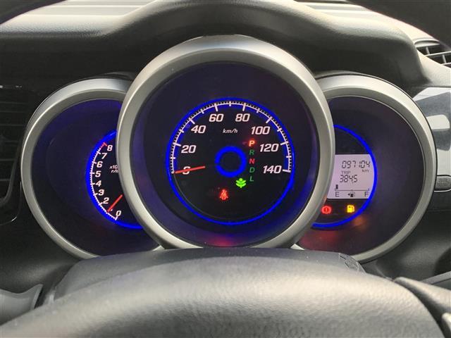 G・Lパッケージ SDナビ・AM/FM/CD/DVDBluetooth・地デジ・ETC・Pスタート・スマートキー・オートライト・Fマット・Pスラ・ウインカーミラー・電格ミラー・ドアバイザー・純正AW(4枚目)