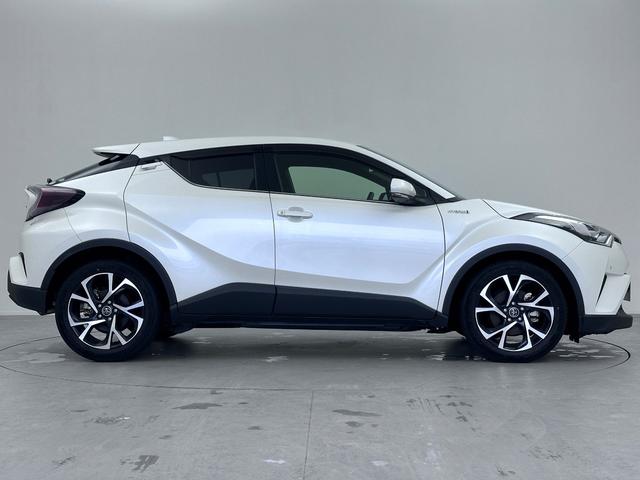 Ｃ－ＨＲ Ｇ　純正メモリナビ　Ｂｌｕｅｔｏｏｔｈ　フルセグ　バックカメラ　ブラインドスポットモニター　衝突軽減ブレーキ　レーダークルーズコントロール　シートヒーター　ドライブレコーダー　ＬＥＤヘッドライト　ＥＴＣ（40枚目）