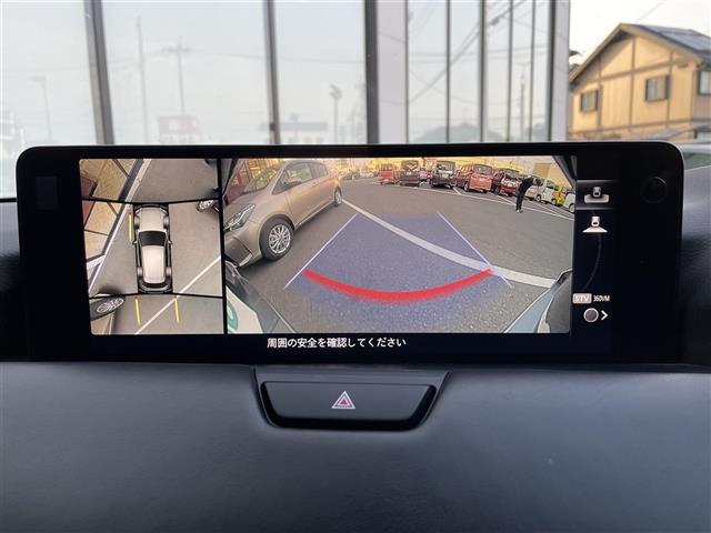 CX-60 XD エクスクルーシブモード サンルーフ 360°モニター BOSEサウンド 革シート 純正ナビ ACC パワーシート ヘッドアップディスプレイ パワーバックドア コーナーセンサー ブラインドスポットモニター LEDライト(4枚目)