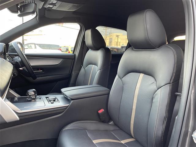 CX-60 XD エクスクルーシブモード サンルーフ 360°モニター BOSEサウンド 革シート 純正ナビ ACC パワーシート ヘッドアップディスプレイ パワーバックドア コーナーセンサー ブラインドスポットモニター LEDライト(25枚目)