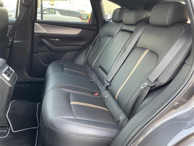 CX-60 XD エクスクルーシブモード サンルーフ 360°モニター BOSEサウンド 革シート 純正ナビ ACC パワーシート ヘッドアップディスプレイ パワーバックドア コーナーセンサー ブラインドスポットモニター LEDライト(26枚目)