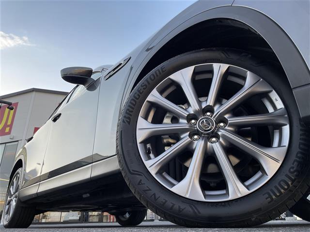 CX-60 XD エクスクルーシブモード サンルーフ 360°モニター BOSEサウンド 革シート 純正ナビ ACC パワーシート ヘッドアップディスプレイ パワーバックドア コーナーセンサー ブラインドスポットモニター LEDライト(38枚目)