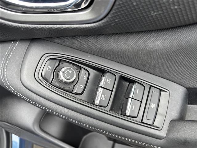 フォレスター ツーリング　全方位　追従型クルコン　４ＷＤ　アイドリング　横滑り　レーンキープ　電動パーキング　Ｂホールド　衝突軽減　ＳＲＨ　ドラレコ　ＥＴＣ　純ナビ　フルセグ　ＢＴ　ＬＥＤヘッドライト　ウインカーミラー　フォグ（15枚目）