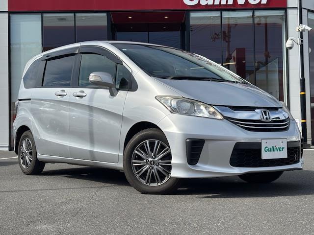 フリード G ジャストセレクション ・パワーステアリング・横滑り防止装置・オートライト・AAC・ビルトインETC・ステアリングリモコン・片側パワースライドドア・アイドリングストップ・ABS・AM/FM・SD・USB(29枚目)