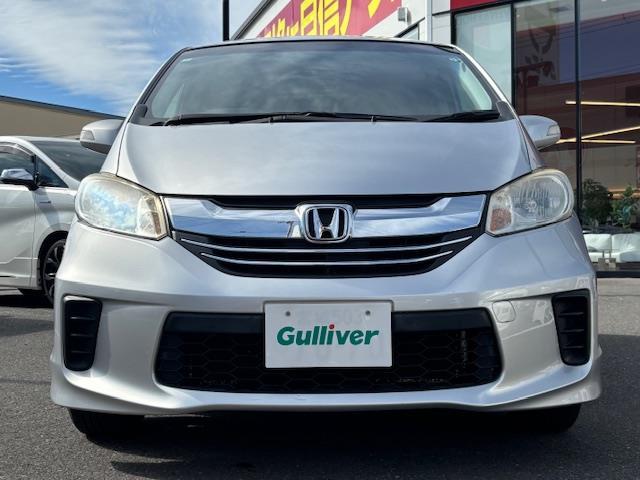 フリード G ジャストセレクション ・パワーステアリング・横滑り防止装置・オートライト・AAC・ビルトインETC・ステアリングリモコン・片側パワースライドドア・アイドリングストップ・ABS・AM/FM・SD・USB(30枚目)