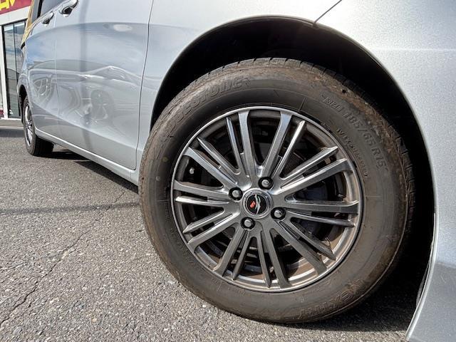 フリード G ジャストセレクション ・パワーステアリング・横滑り防止装置・オートライト・AAC・ビルトインETC・ステアリングリモコン・片側パワースライドドア・アイドリングストップ・ABS・AM/FM・SD・USB(36枚目)