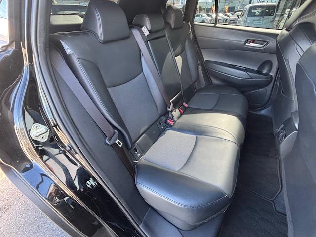 カローラクロス ハイブリッド　Ｚ　レーダークルーズコントロール・電動パーキングアシスト・パワーバックドア・シートヒーター・パワーシート・バックカメラ・プリクラッシュセーフティー・ステアリングリモコン・Ｐスタート・フォグランプ（21枚目）