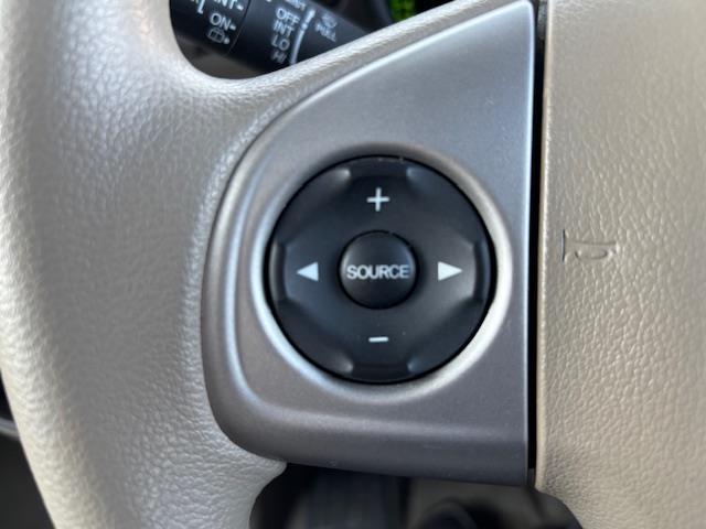 N-BOX G・Lパッケージ 純正ナビ・片側パワースライドドア・バックカメラ・純正アルミホイール・4WD・スマートキー・純正フロアマット・アイドリングストップ・フルフラットシート・ベンチシート・盗難防止装置・横滑り防止装置(10枚目)