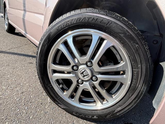 N-BOX G・Lパッケージ 純正ナビ・片側パワースライドドア・バックカメラ・純正アルミホイール・4WD・スマートキー・純正フロアマット・アイドリングストップ・フルフラットシート・ベンチシート・盗難防止装置・横滑り防止装置(31枚目)