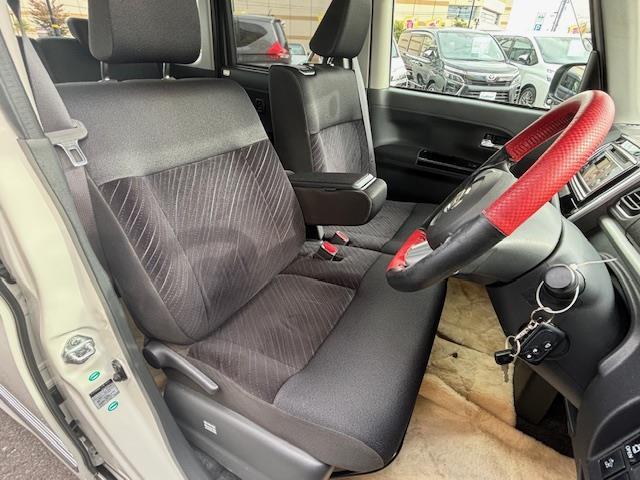 タント カスタムX SA アイドリングストップ・片側パワースライドドア・衝突軽減システム・横滑り防止装置・ナンバーフレームあり・後席サンシェード・後席ISOFIX・フォグランプ・ウインカーミラー・スペアキーあり・ハンドルカバー(15枚目)