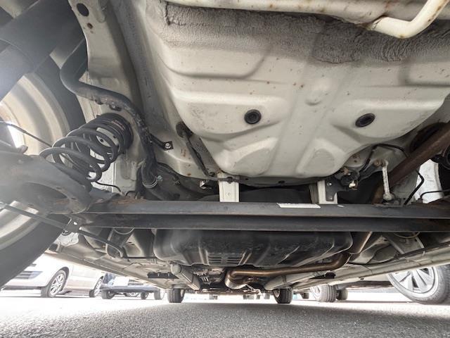 タント カスタムX SA アイドリングストップ・片側パワースライドドア・衝突軽減システム・横滑り防止装置・ナンバーフレームあり・後席サンシェード・後席ISOFIX・フォグランプ・ウインカーミラー・スペアキーあり・ハンドルカバー(39枚目)