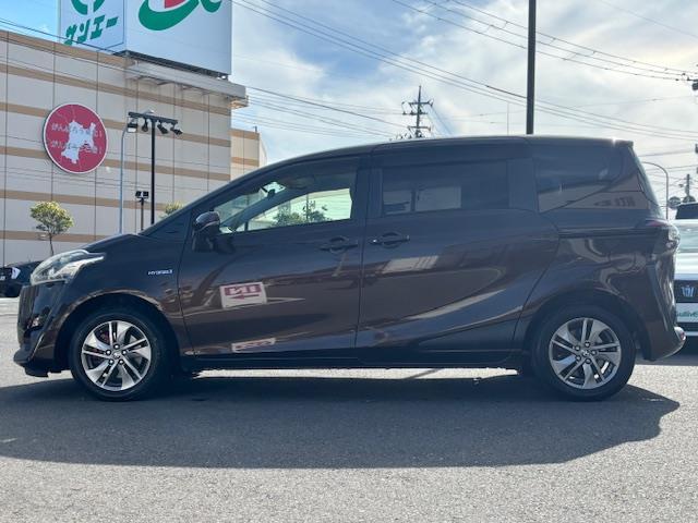 シエンタ ハイブリッドG 社外ナビ・フルセグTV・Bluetooth/CD/DVD・フリップダウンモニター・両Pスラ・クルコン・Aライト・レーンキープ・横滑り防止・Bカメ・Pスタート・スマートキー・ステアリングリモコン・ETC(35枚目)