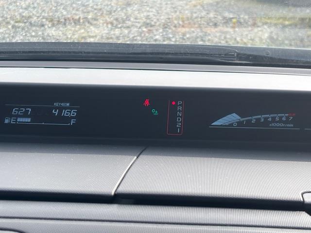 ステップワゴン ２４Ｚ　ＳＤナビ・フルセグＴＶ・両側パワースライドドア・４ＷＤ・ＬＥＤライト・フォグランプ・純正アルミホイール（4枚目）