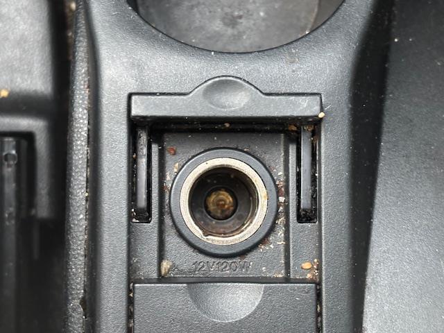 デミオ 13C ・シートカバー・ステアリングカバー・レベライザー・電格ミラー・純正ワンセグナビ・AM/FM・iPad・ETC(社外)・スタッドレスタイヤ付き・夏タイヤ付き(6枚目)