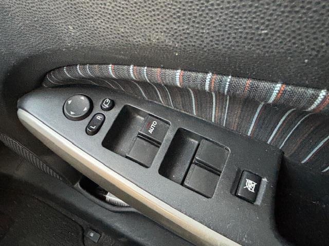 デミオ 13C ・シートカバー・ステアリングカバー・レベライザー・電格ミラー・純正ワンセグナビ・AM/FM・iPad・ETC(社外)・スタッドレスタイヤ付き・夏タイヤ付き(11枚目)