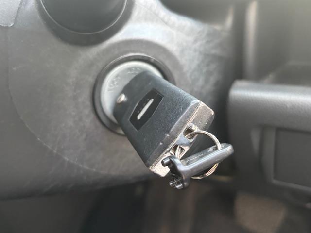 デミオ 13C ・シートカバー・ステアリングカバー・レベライザー・電格ミラー・純正ワンセグナビ・AM/FM・iPad・ETC(社外)・スタッドレスタイヤ付き・夏タイヤ付き(13枚目)