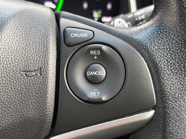 シャトル ハイブリッドXスタイルエディション 純正8インチナビ・バックカメラ・プッシュスタート・スマートキー・ビルトインETC・ステアリングリモコン・革巻きステアリング・ハーフレザーシート・社外ドライブレコーダー・純正フロアマット・ドアバイザー(10枚目)