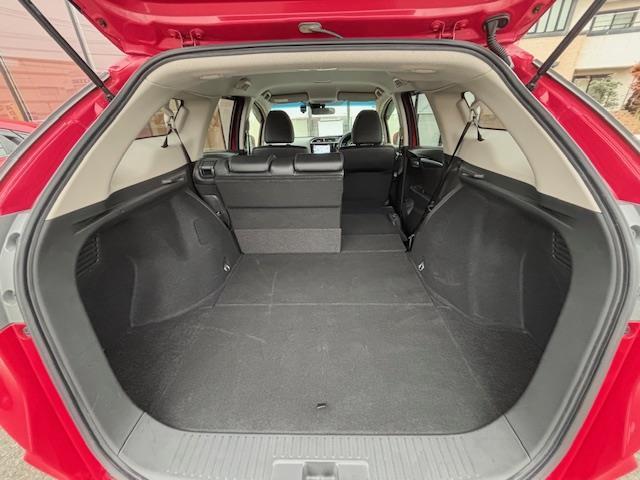 シャトル ハイブリッドXスタイルエディション 純正8インチナビ・バックカメラ・プッシュスタート・スマートキー・ビルトインETC・ステアリングリモコン・革巻きステアリング・ハーフレザーシート・社外ドライブレコーダー・純正フロアマット・ドアバイザー(26枚目)