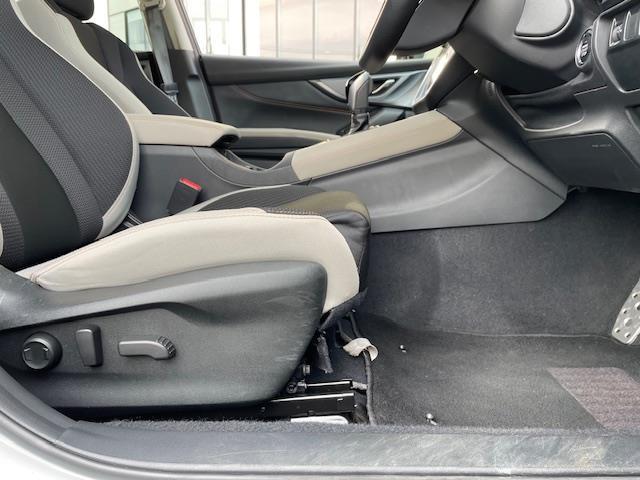 レヴォーグ レイバック リミテッドEX ・夏タイヤ24年製(7mm)・ACC☆ステアリングヒーター・ステアリングアシスト・AM・FM・USB・iPad☆Bluetooth接続・カープレイ対応純正ナビ・プッシュスタート(23枚目)