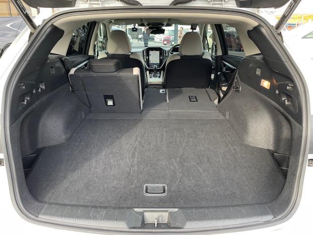 レヴォーグ レイバック リミテッドEX ・夏タイヤ24年製(7mm)・ACC☆ステアリングヒーター・ステアリングアシスト・AM・FM・USB・iPad☆Bluetooth接続・カープレイ対応純正ナビ・プッシュスタート(26枚目)