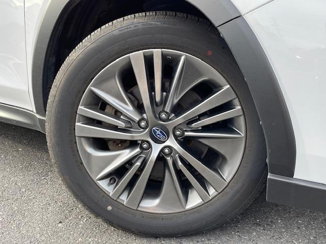 レヴォーグ レイバック リミテッドEX ・夏タイヤ24年製(7mm)・ACC☆ステアリングヒーター・ステアリングアシスト・AM・FM・USB・iPad☆Bluetooth接続・カープレイ対応純正ナビ・プッシュスタート(31枚目)