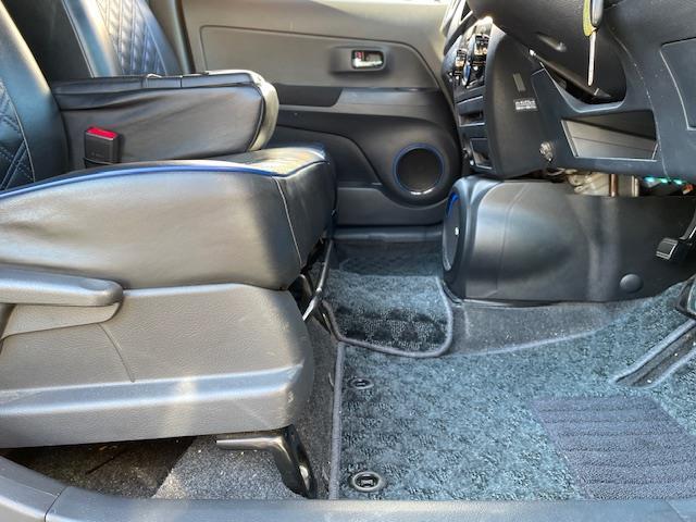 ｂＢ Ｚ　煌　車高調ＴＥＩＮ／社外マフラー／ドラレコ／ＥＴＣ／スペアキー／レザーシートカバー／ＲＡＺＯペダルカバー／社外アルミホイール／社外フロアマット／エアロ／純正ドアバイザー／フォグランプ（19枚目）