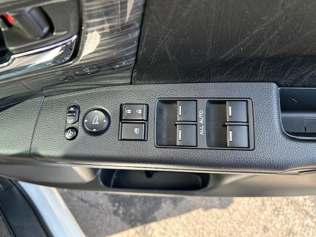 オデッセイ アブソルート・EX ・レーダークルーズコントロール・パドルシフト・全方位カメラ・オートライト・両側パワースライドドア・横滑り防止機能・アイドリングストップ・フリップダウンモニター・社外ETC(19枚目)