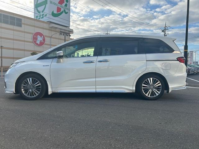 オデッセイハイブリッド ハイブリッド　パワーシートシートヒータースタットレスタイヤアルミホイール１７インチ付きレーダークルーズコントロールフリップダウンモニター衝突軽減機能両側パワースライドドアクリアランスソナーレーンキープ（31枚目）