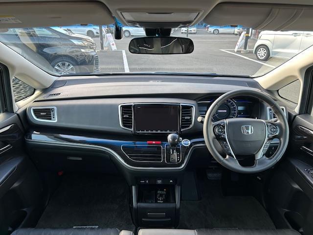 オデッセイハイブリッド ハイブリッド　パワーシートシートヒータースタットレスタイヤアルミホイール１７インチ付きレーダークルーズコントロールフリップダウンモニター衝突軽減機能両側パワースライドドアクリアランスソナーレーンキープ（42枚目）