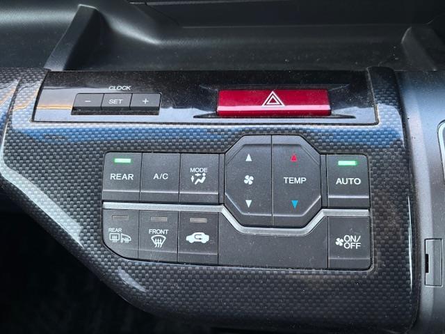 ステップワゴンスパーダ Z クールスピリット 純正SDナビ・フルセグTV・CD/FM/AM/SD/USB・レーダー探知機・ドラレコ・バックカメラ・ETC・両側パワースライド・フォグランプ・ドアバイザー(7枚目)