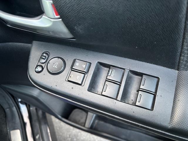 ステップワゴンスパーダ Z クールスピリット 純正SDナビ・フルセグTV・CD/FM/AM/SD/USB・レーダー探知機・ドラレコ・バックカメラ・ETC・両側パワースライド・フォグランプ・ドアバイザー(15枚目)