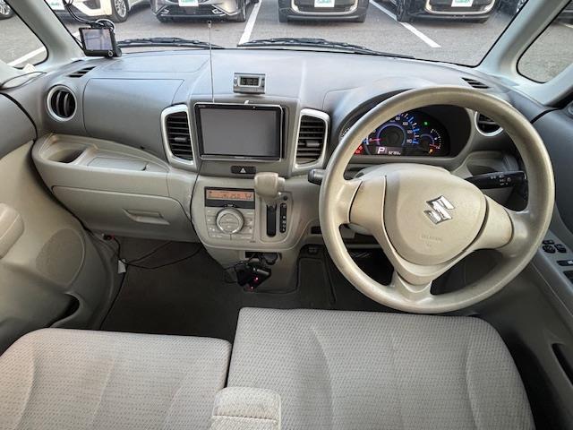 スペーシア Ｘ　☆ポータブルＴＶ☆スペアキー有☆ドラレコ（前方）☆片側パワースライドドア☆ベンチシート☆電格ミラー☆ドアバイザー☆プッシュスタート☆パワーウインドウ☆アイドリングストップ☆ＡＢＳ（13枚目）